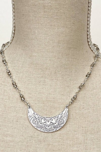 Wonder Woman Necklace in Silver
